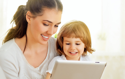 La digitalisation des crèches : une technologie au service des professionnels et des familles ?