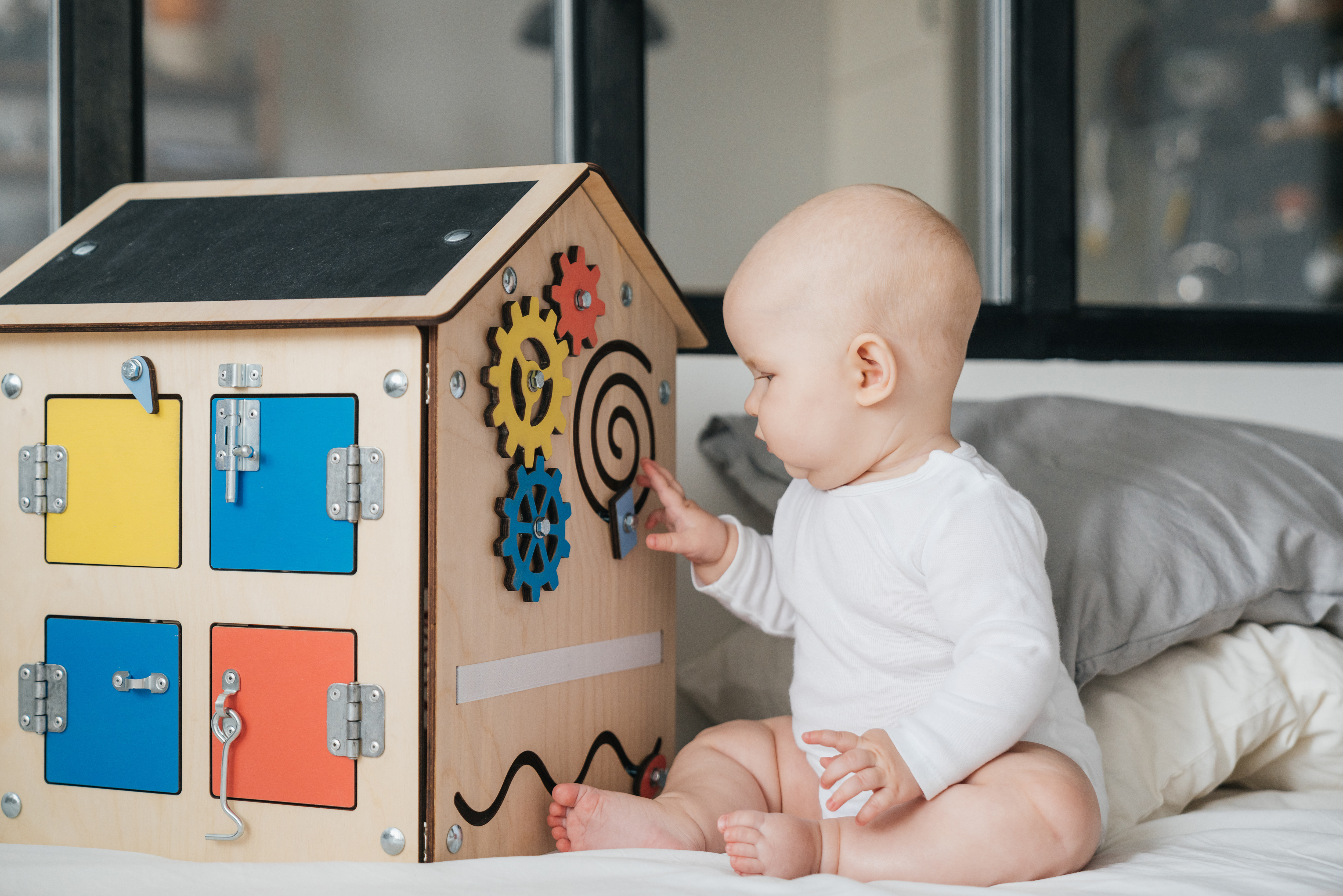 Faut-il s’adresser aux bébés comme à des adultes ? 