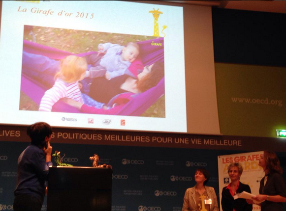 « Dans mon Hamac » : Babilou remporte la Girafe d’Or 2015
