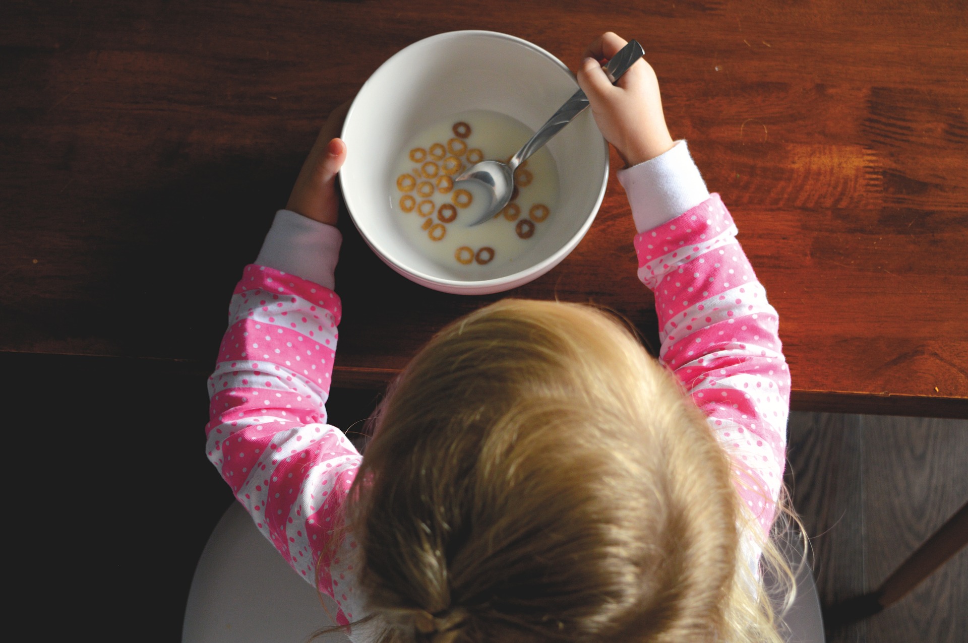 L’alimentation en crèche : vers une prévention des troubles alimentaires