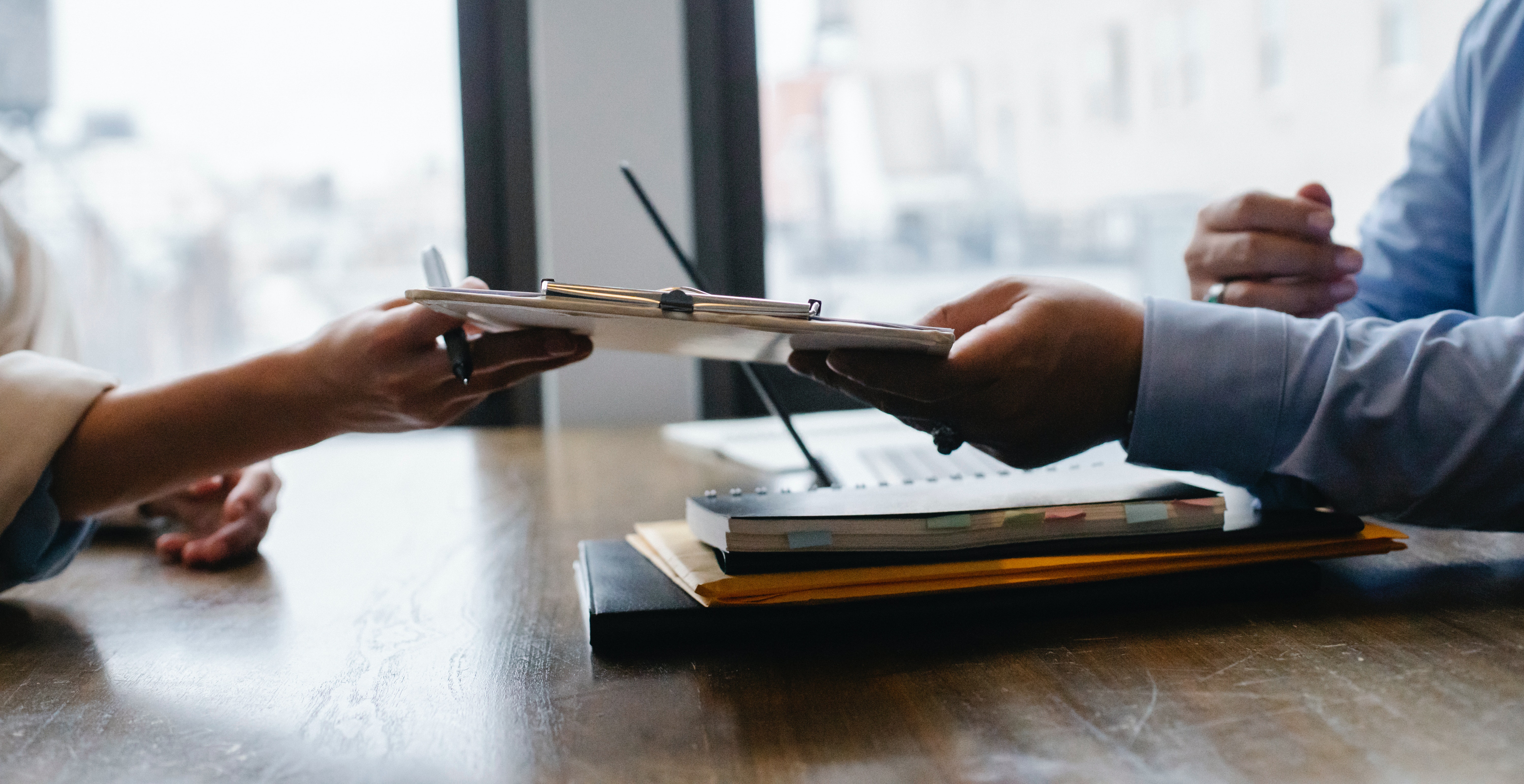 Lettre de motivation : 4 astuces pour captiver un recruteur